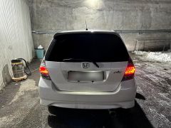 Photo of the vehicle Honda Fit