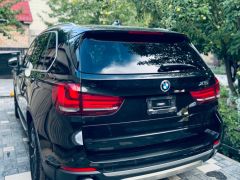 Photo of the vehicle BMW X5