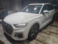 Сүрөт унаа Audi Q5