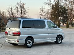 Фото авто Toyota HiAce