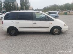 Сүрөт унаа Volkswagen Sharan