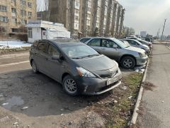 Сүрөт унаа Toyota Prius v (+)