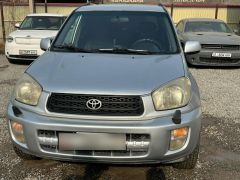 Сүрөт унаа Toyota RAV4