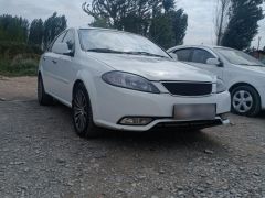 Фото авто Daewoo Gentra