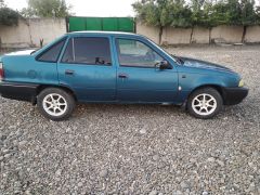 Сүрөт унаа Daewoo Nexia