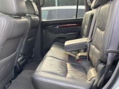 Photo of the vehicle Lexus GX