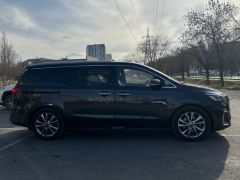 Сүрөт унаа Kia Carnival