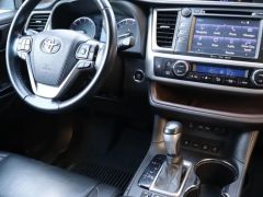 Фото авто Toyota Highlander