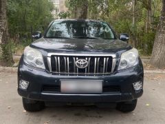 Сүрөт унаа Toyota Land Cruiser Prado