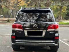 Photo of the vehicle Lexus LX