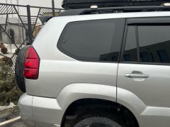 Сүрөт унаа Toyota Land Cruiser Prado