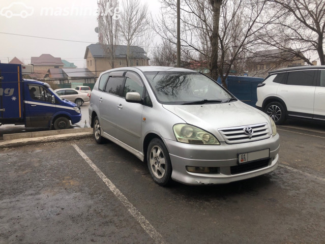 Toyota Ipsum