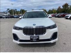 Photo of the vehicle BMW X7