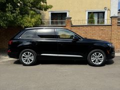 Сүрөт унаа Audi Q7