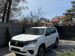 Фото авто Toyota Land Cruiser Prado