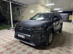 Сүрөт унаа Toyota RAV4