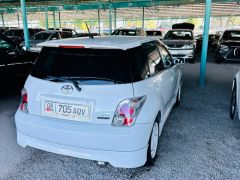 Сүрөт унаа Toyota Ist