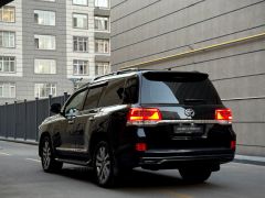 Фото авто Toyota Land Cruiser