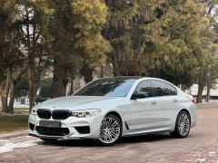 Photo of the vehicle BMW 5 Series