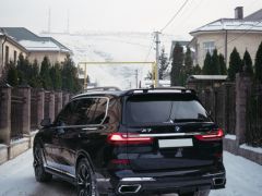 Сүрөт унаа BMW X7