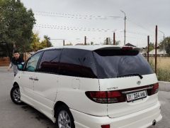 Photo of the vehicle Toyota Estima