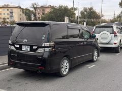 Фото авто Toyota Vellfire