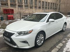 Photo of the vehicle Lexus ES