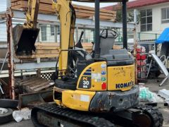 Сүрөт унаа Komatsu PC 30 MR