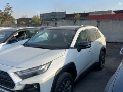 Сүрөт унаа Toyota RAV4