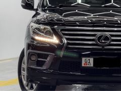 Сүрөт унаа Lexus LX