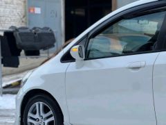 Photo of the vehicle Honda Fit