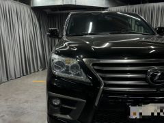 Photo of the vehicle Lexus LX