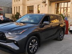 Сүрөт унаа Toyota Highlander