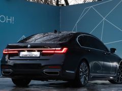 Сүрөт унаа BMW 7 серия