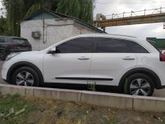 Сүрөт унаа Kia Niro