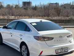 Photo of the vehicle Hyundai Sonata