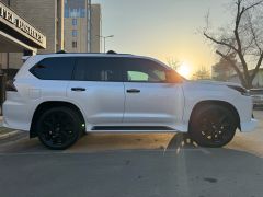 Сүрөт унаа Lexus LX