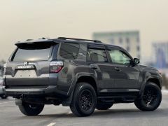 Photo of the vehicle Toyota 4Runner