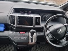 Фото авто Honda Stepwgn