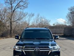 Photo of the vehicle Toyota Land Cruiser