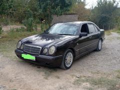 Photo of the vehicle Mercedes-Benz E-Класс