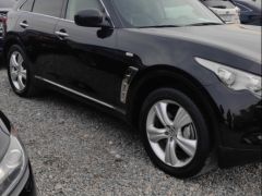 Photo of the vehicle Infiniti FX