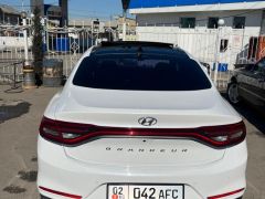 Photo of the vehicle Hyundai Grandeur