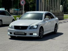 Сүрөт унаа Toyota Crown