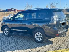 Photo of the vehicle Toyota Land Cruiser Prado