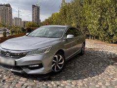 Фото авто Honda Accord