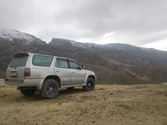 Фото авто Toyota Hilux Surf