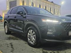 Photo of the vehicle Hyundai Santa Fe