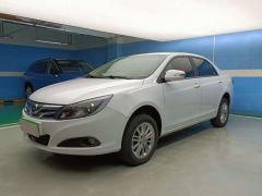 Фото авто BYD E5