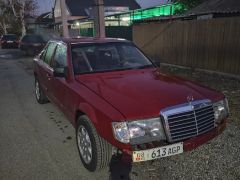 Фото авто Mercedes-Benz W124